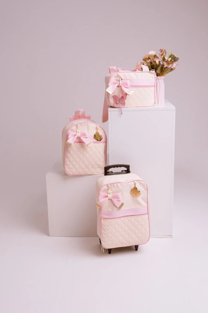 Bolsa Maternidade 3 Peças Mala Mochila Luxo Mala De Rodinha Laço Chaveiro Coleção Urso